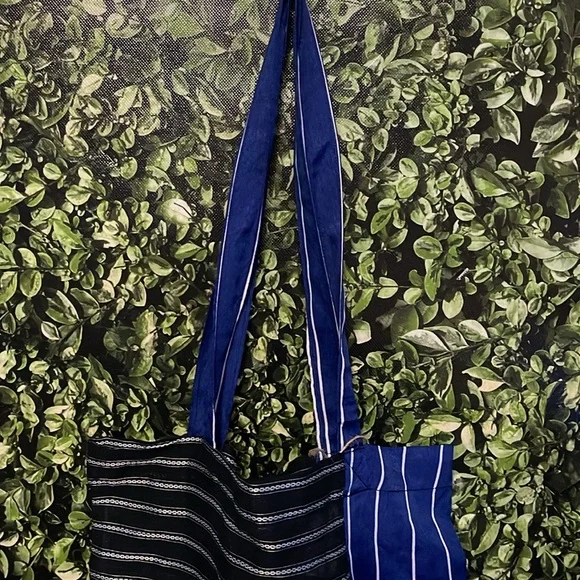 Light weight boho bag great for summer and vacation. - Picture 3 of 7